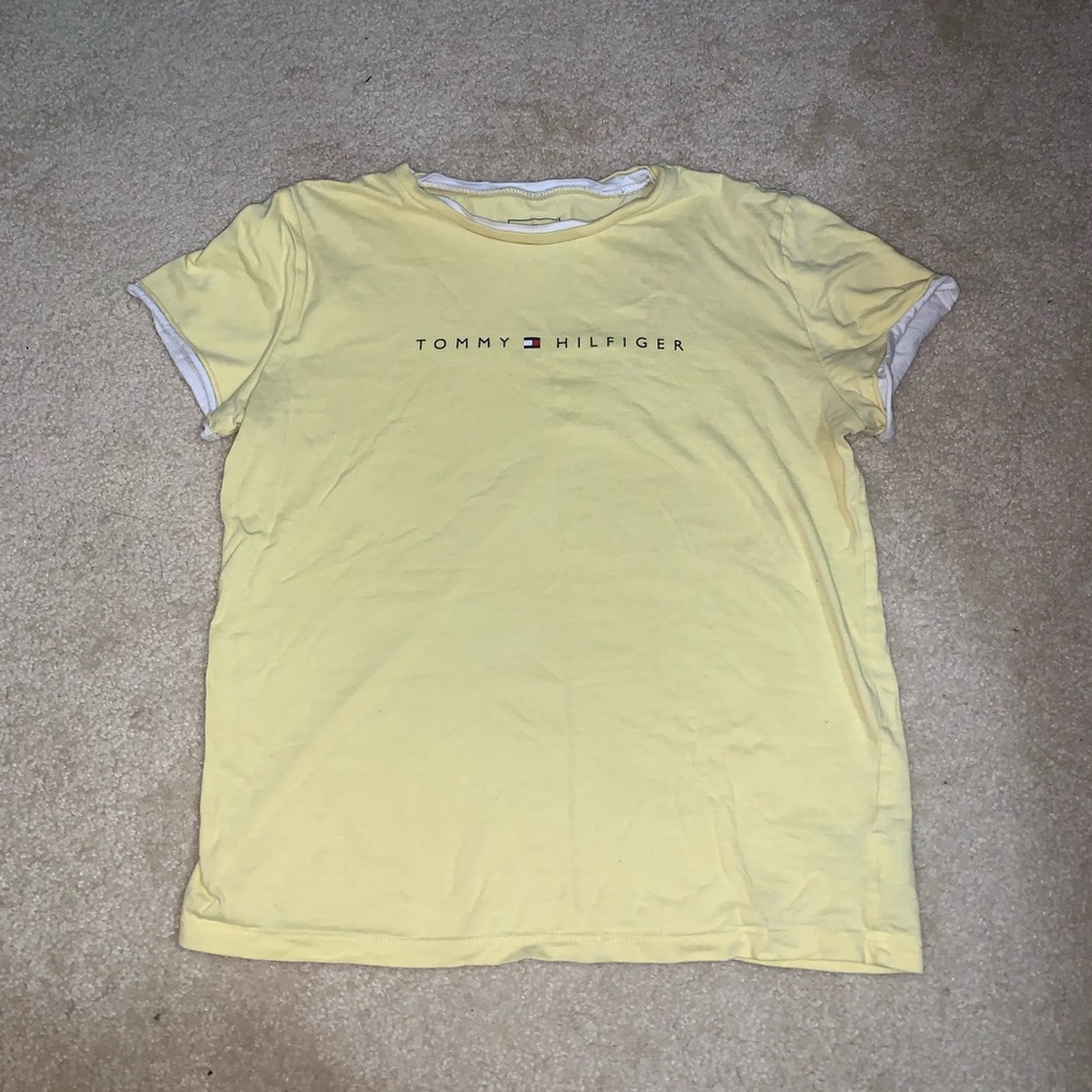 Tommy Hilfiger tee